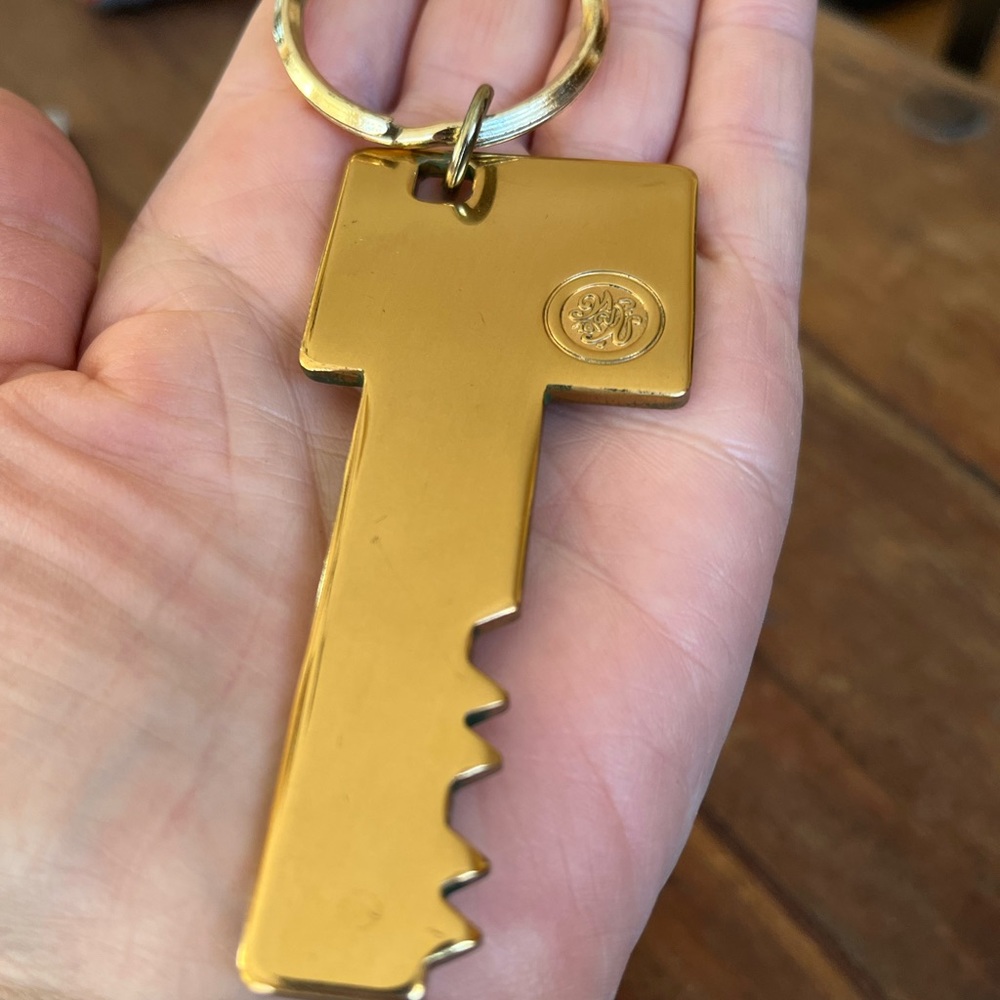 Weight Watchers Key to the Future key ring